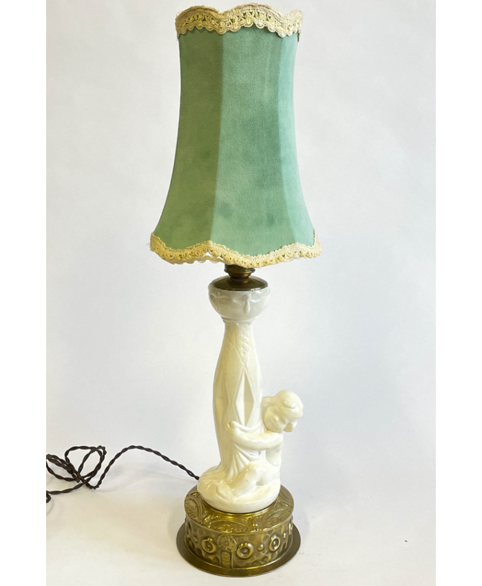Kubistická stolní lampa, J. Bambas